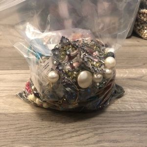 Jewelry grab bag lot